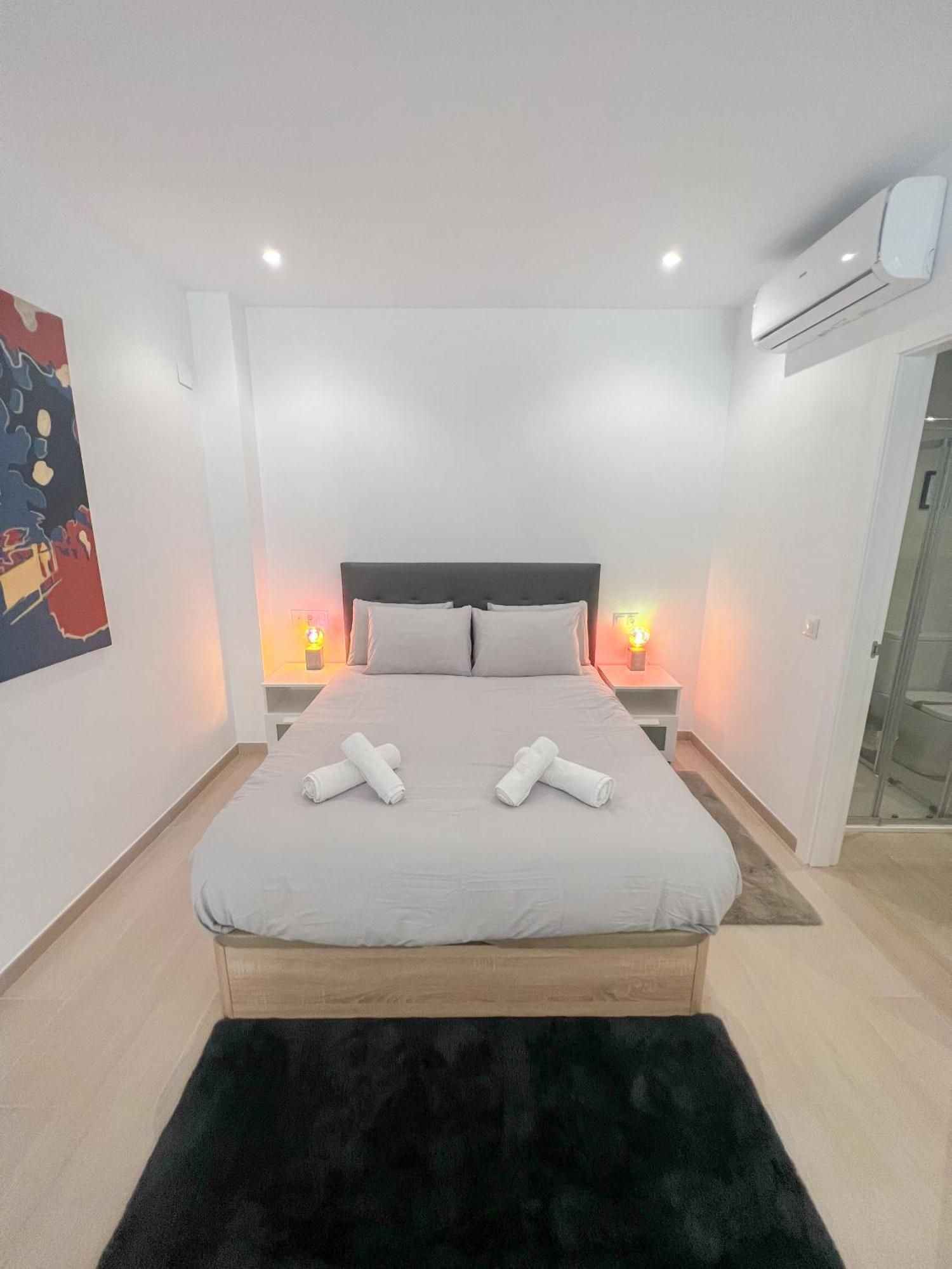 Cozy And Modern Family Flat Carihuela Torremolinos Exterior foto
