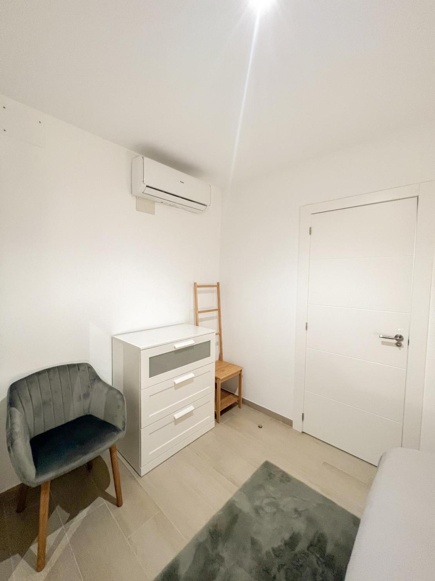 Cozy And Modern Family Flat Carihuela Torremolinos Exterior foto