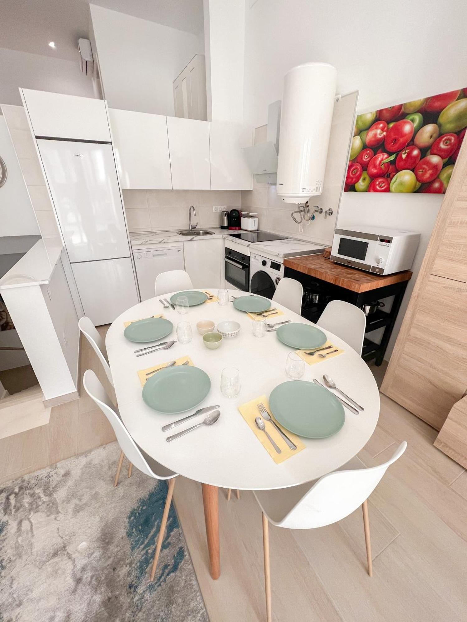 Cozy And Modern Family Flat Carihuela Torremolinos Exterior foto