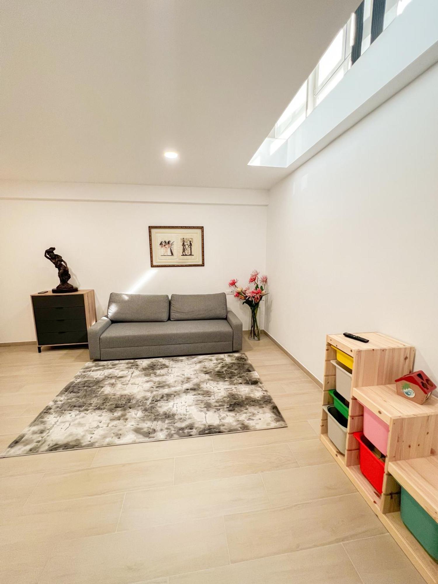 Cozy And Modern Family Flat Carihuela Torremolinos Exterior foto