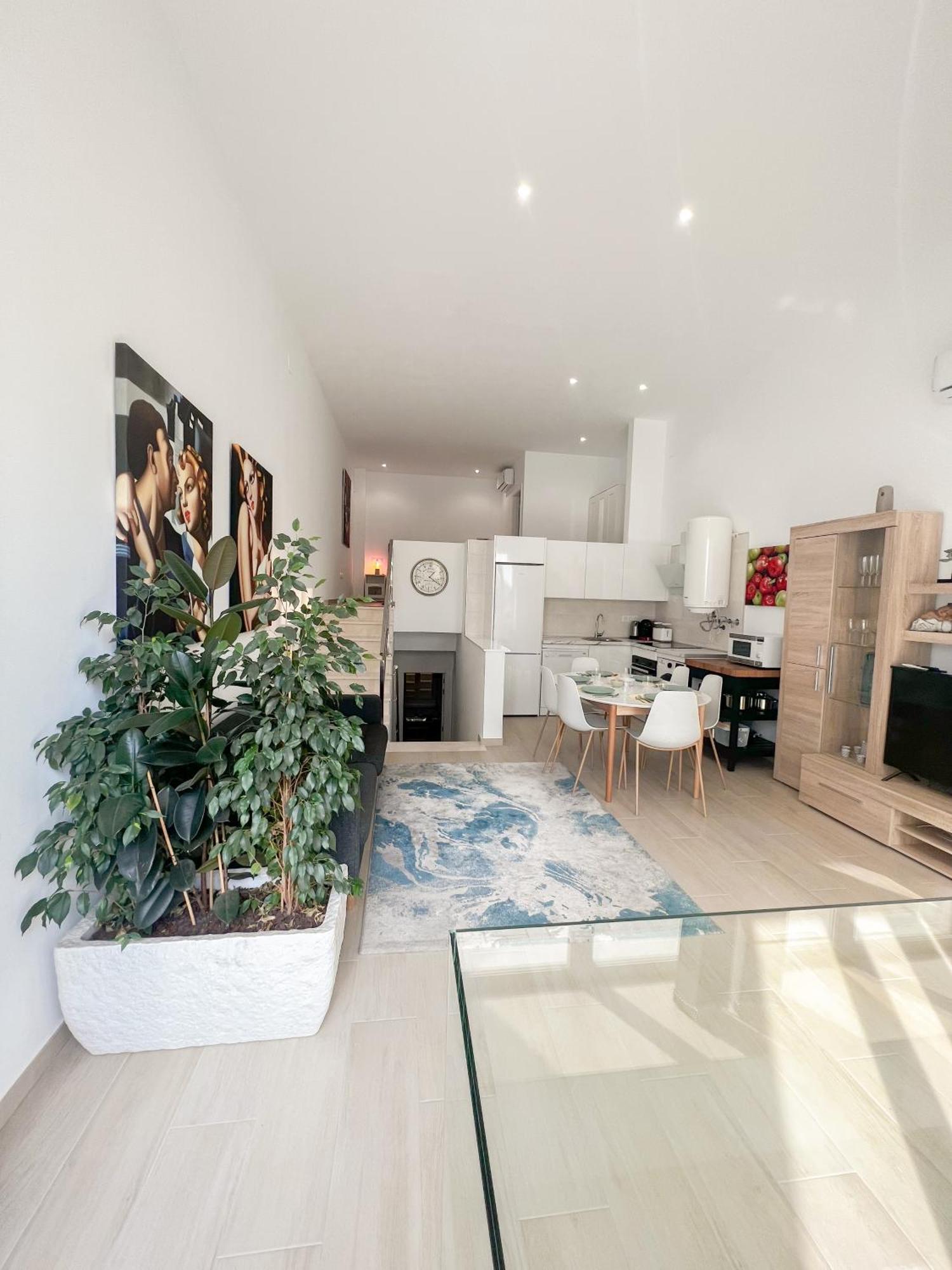 Cozy And Modern Family Flat Carihuela Torremolinos Exterior foto