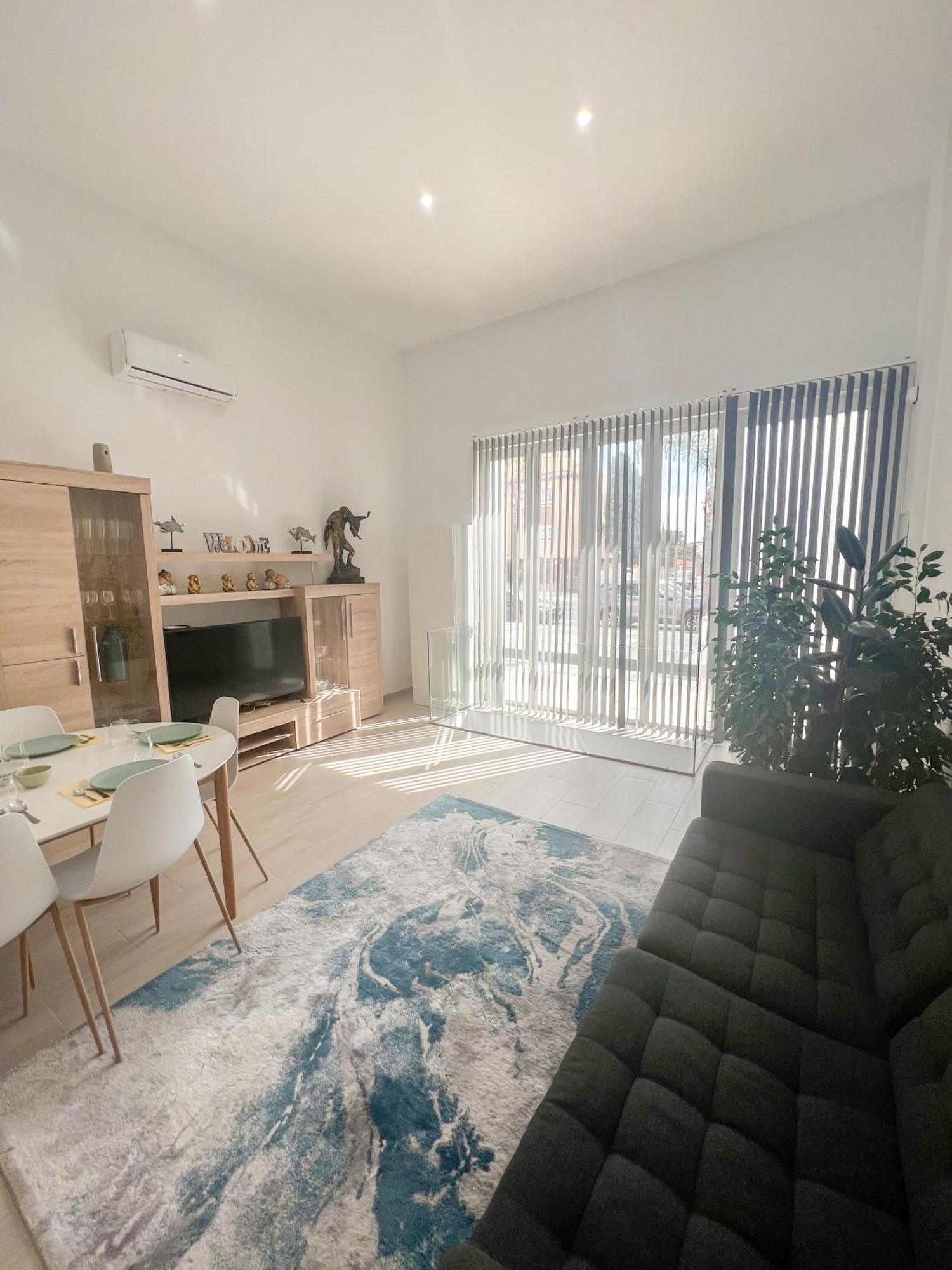 Cozy And Modern Family Flat Carihuela Torremolinos Exterior foto